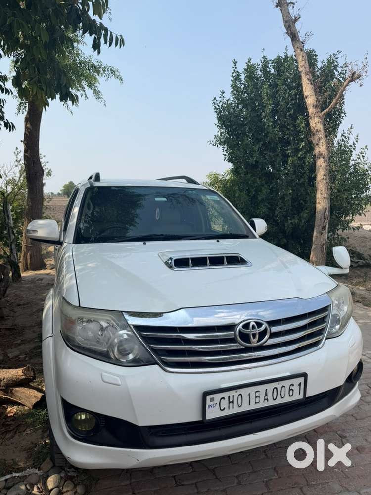 Toyota Fortuner Diesel 2014
