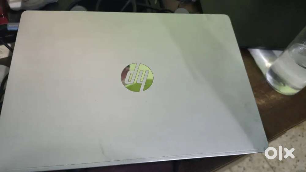 HP Omnibook 5, Snapdragon X- 9 months old