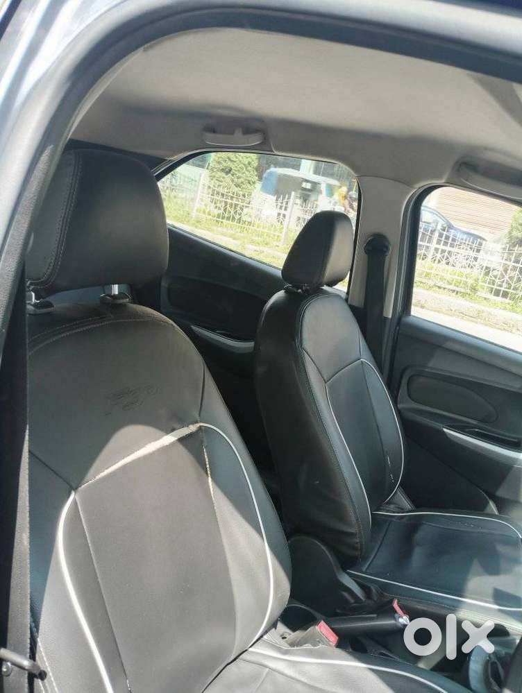 Ford Figo Ambiente, 2016, Petrol