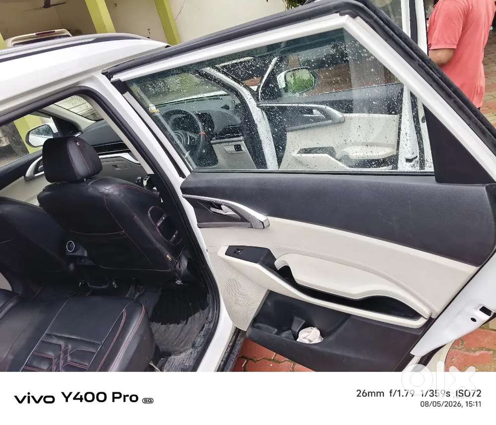 Kia Carens Premium 2023