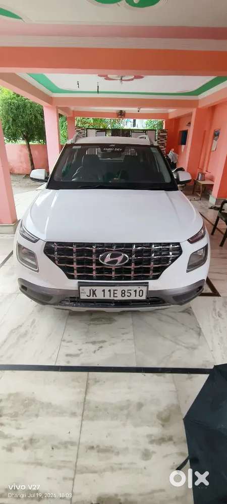 Hyundai Venue S Petrol 2021