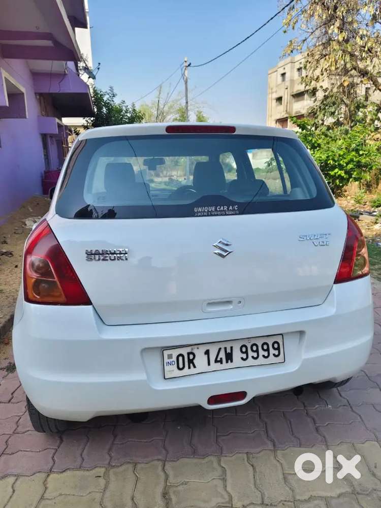 Maruti Suzuki Swift Vdi Diesel 2011