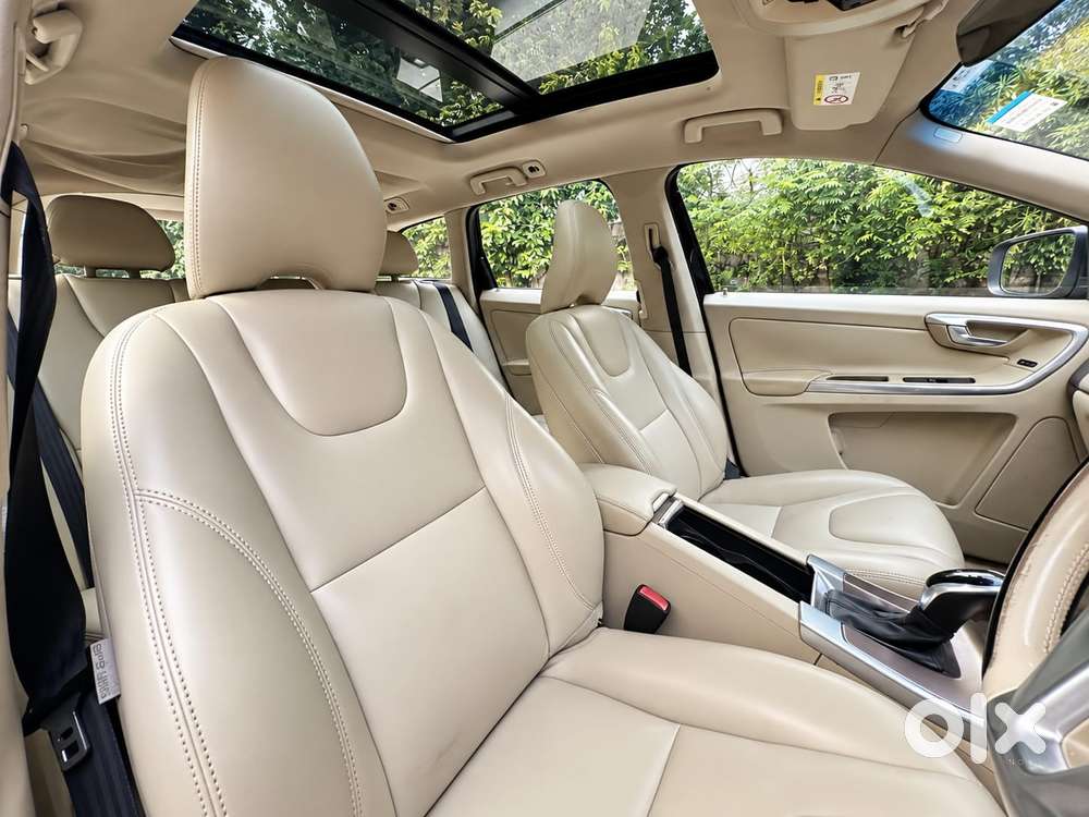Volvo Xc60 D5 Awd Automatic, 2016, Diesel