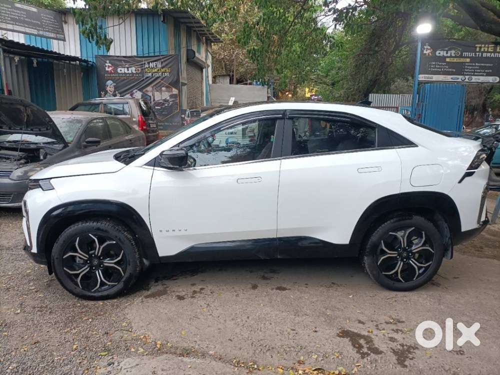 Tata Curvv Accomplished Plus A 1.2 Hyperion Gdi Petrol 6mt, 2025, Pe..