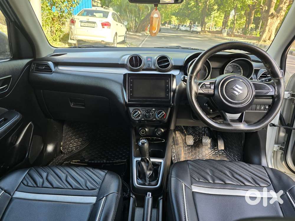 Maruti Suzuki Swift Vxi + Manual, 2023, Petrol