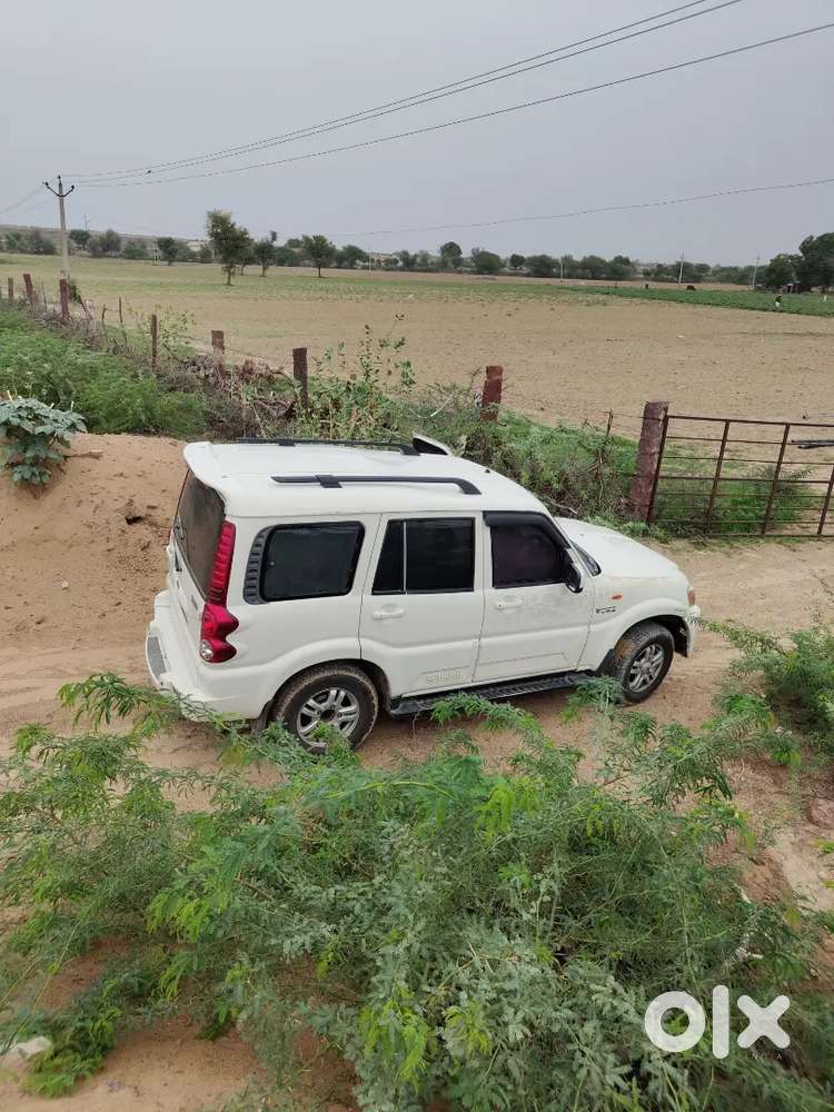 Mahindra Scorpio 2014