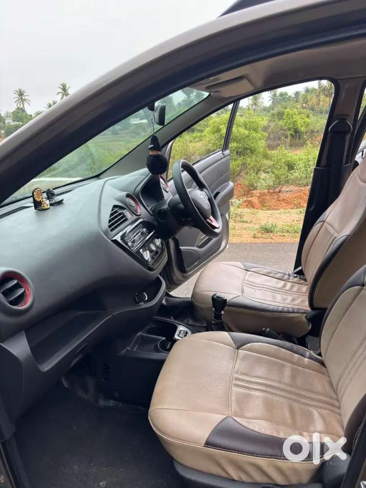 Datsun Redi Go Limited 2017