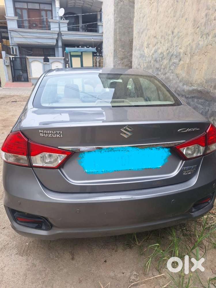 Ciaz Top Model December 2015 Brand New Condition Well Maintained