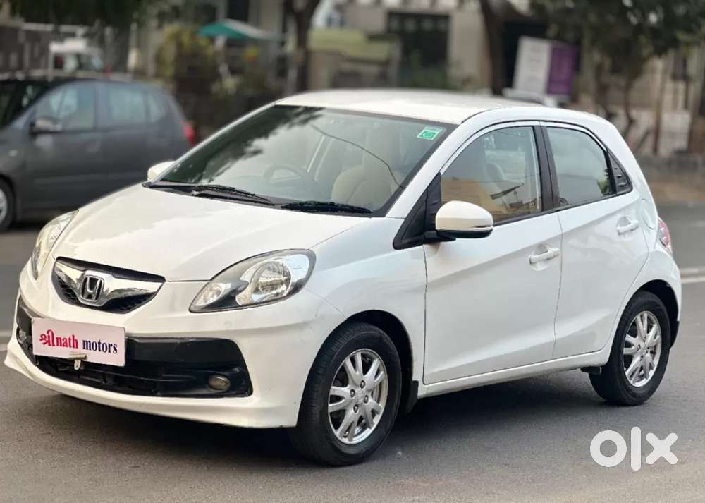 Honda Brio Vx Mt, 2015, Petrol