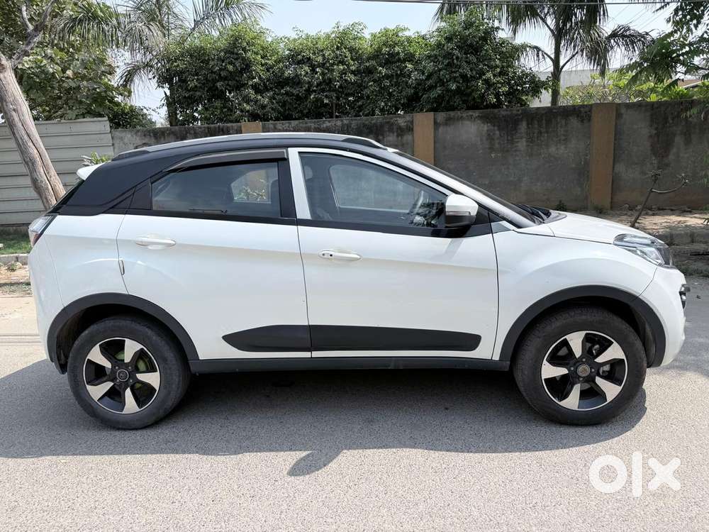 Tata Nexon 1.2 Revotron Xz Plus, 2019, Petrol