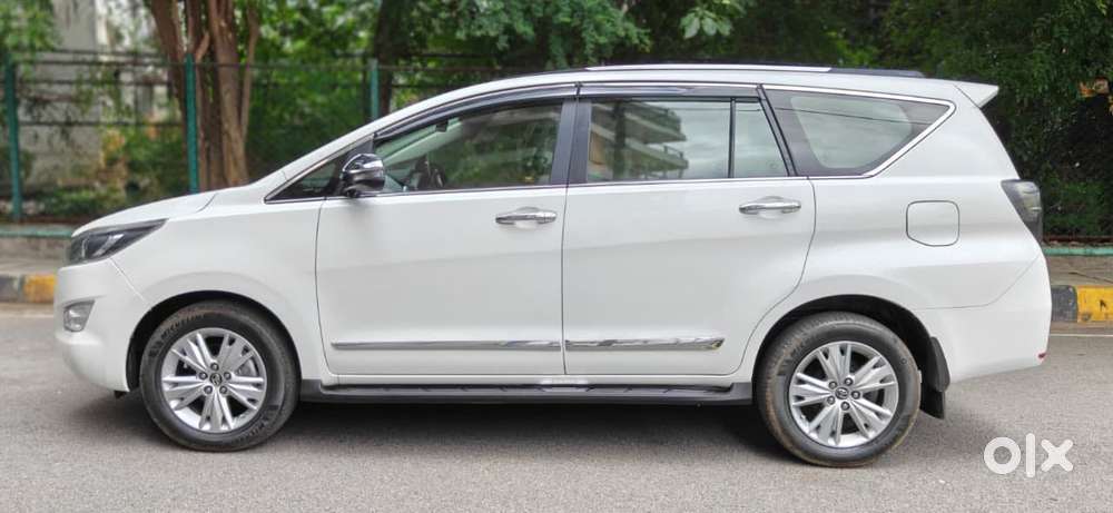 Toyota Innova Crysta 2.8z Automatic, 2019, Diesel