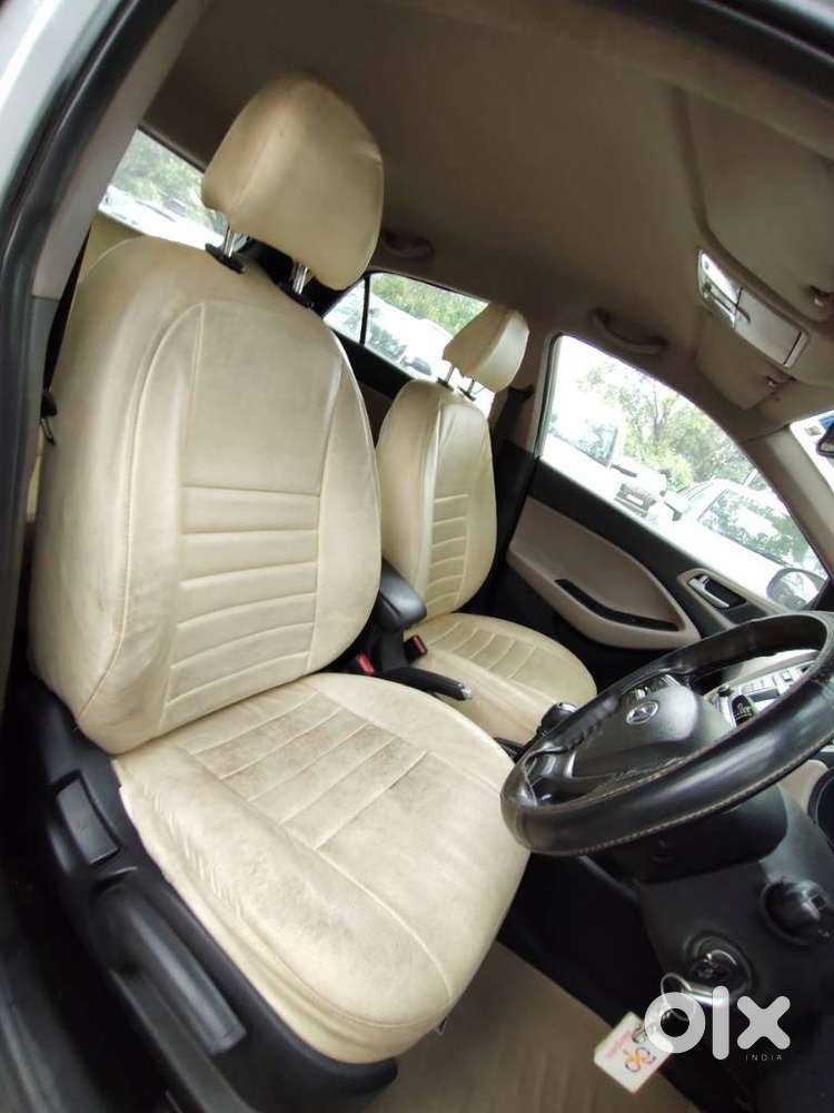 Hyundai Elite I20 1.2 Sportz Plus Vtvt Cvt, 2014, Petrol