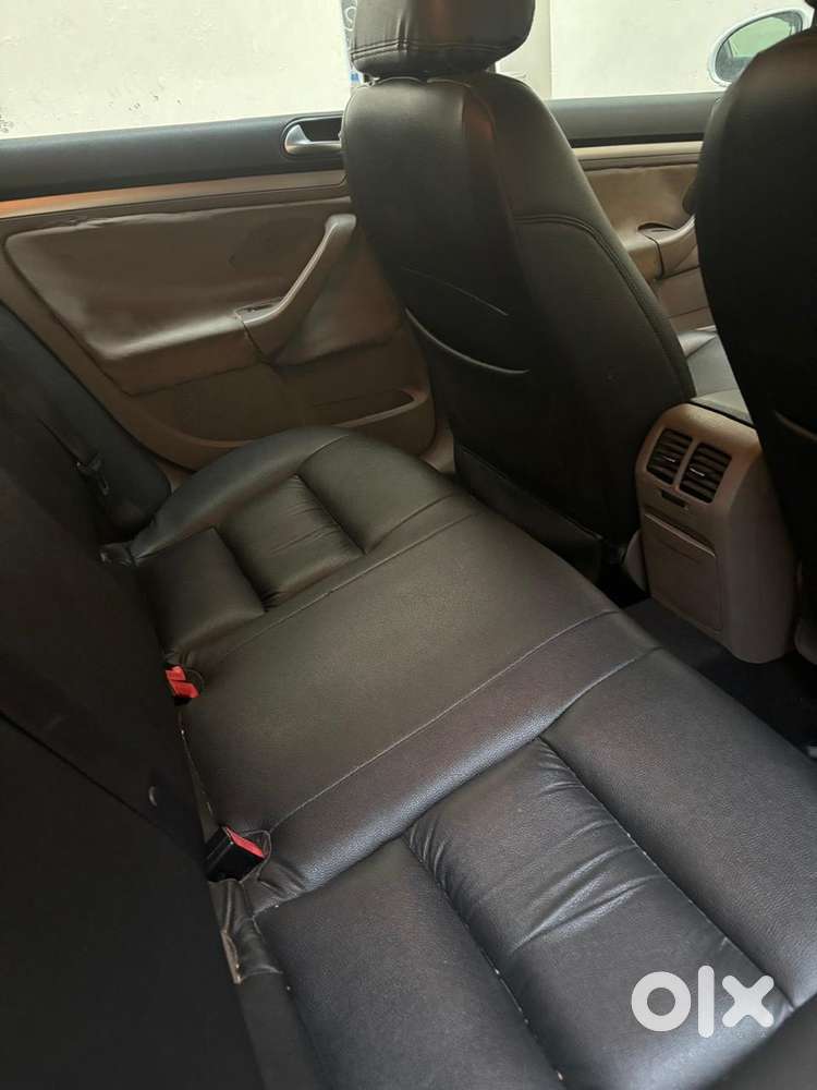 Volkswagen Jetta 2011 Petrol. Valid Till 2031
