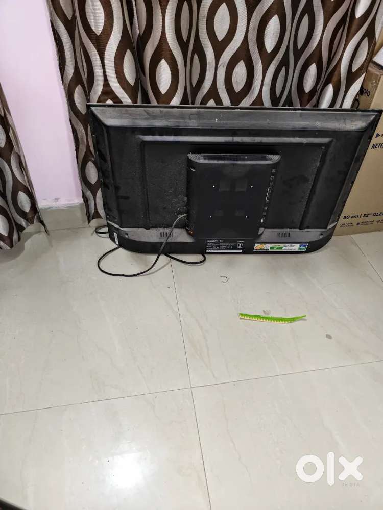 TV Xiaomi 32 inch LED and Prestige Induction