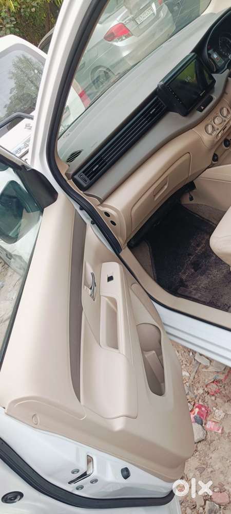 Maruti Suzuki Ertiga Vxi (o) Cng, 2024, Cng & Hybrids