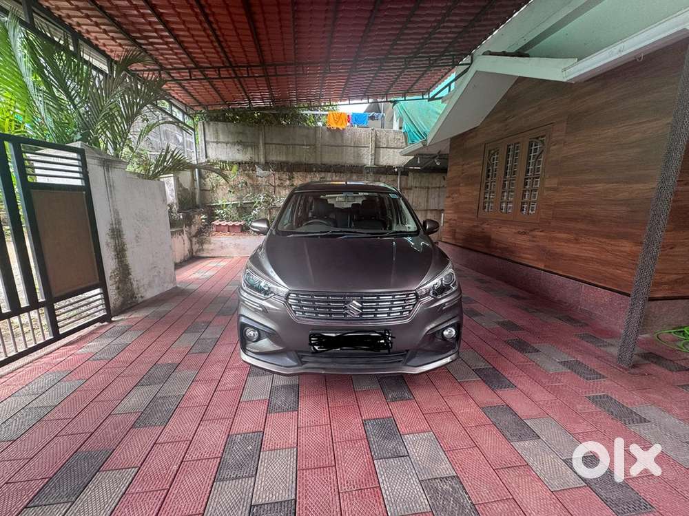 Maruti Suzuki Ertiga Smart Hybrid Vxi