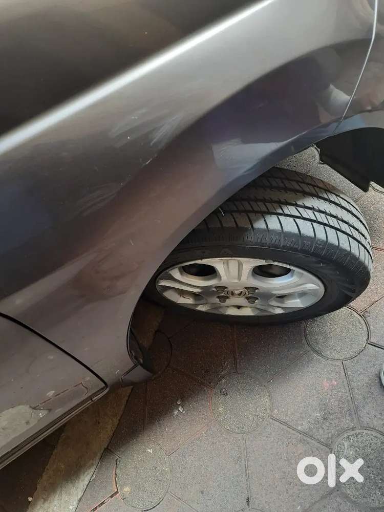 Honda Amaze Petrol 2015