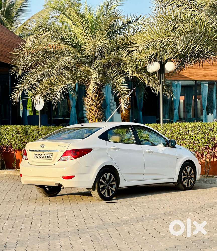 Hyundai Fluidic Verna 1.6 Vtvt S(o), 2014, Petrol