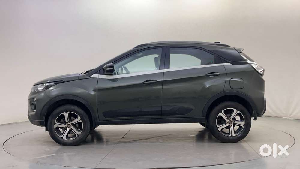 Tata Nexon 1.2 Revotron Xz Plus Premium, 2022, Petrol