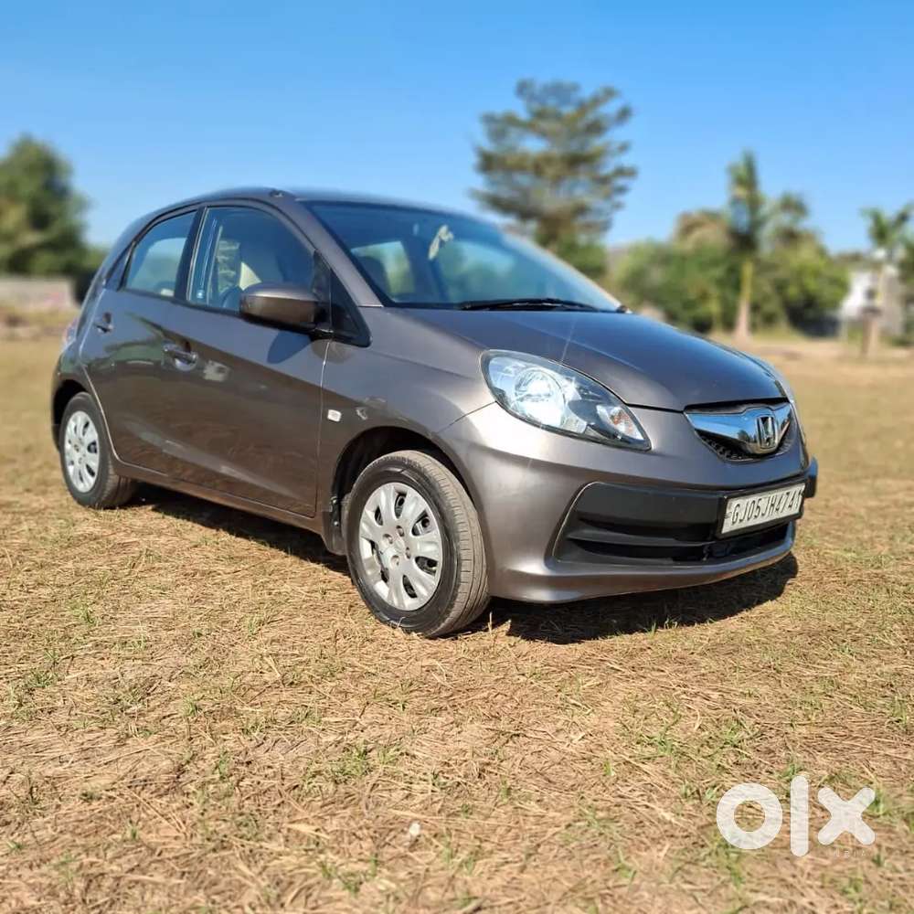 ઘરઘરાવ ખુબ સારી કન્ડિશનમાં હોન્ડા બ્રીઓ Cng ગાડી તાત્કાલિક વેચવાની છે