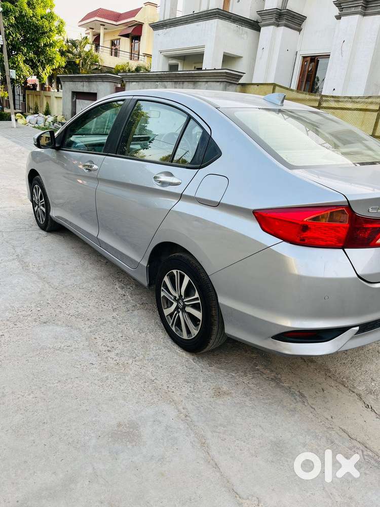 Honda City I-vtec V, 2019, Petrol