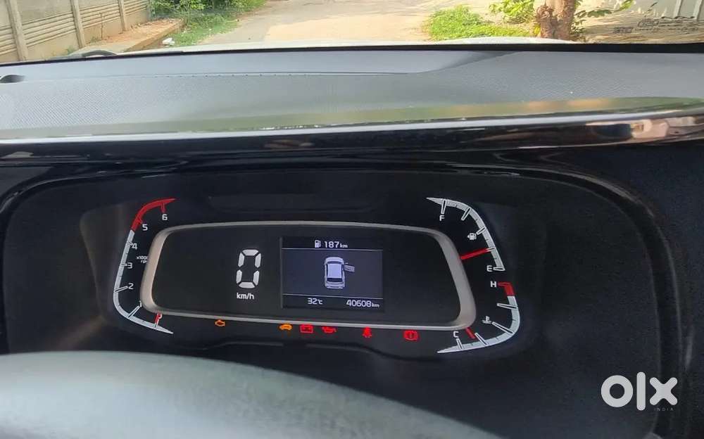 Kia Sonet 2021 Diesel Well Maintained