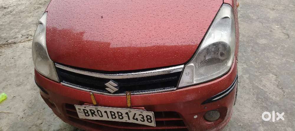 Koi Problem Nahi Ac Chalu Hai Charo Tayar Naya Hai