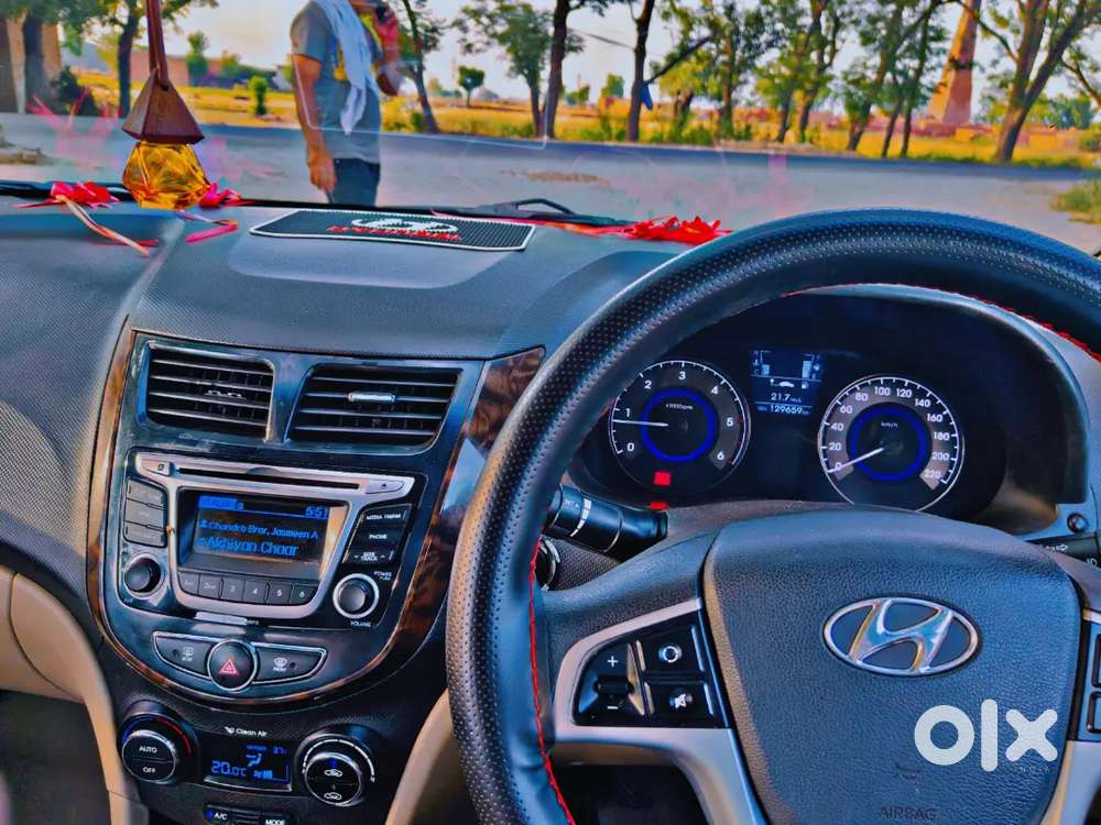 Hyundai Verna 1.6  Top Model ,push Start