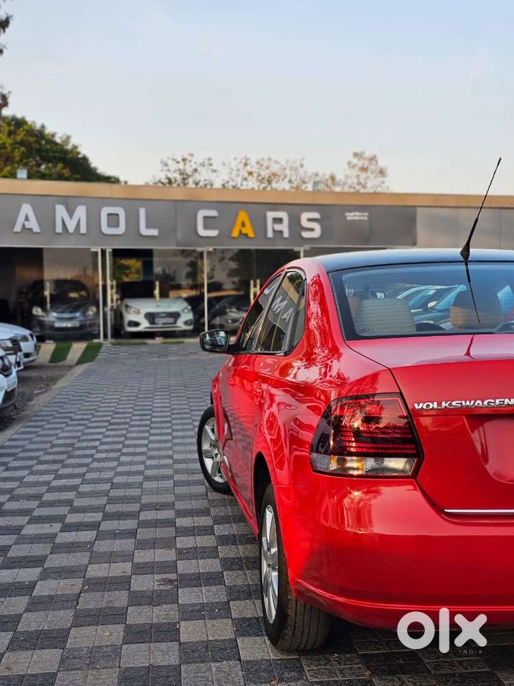 Volkswagen Vento 1.5 Highline Plus At 16 Alloy, 2012, Petrol