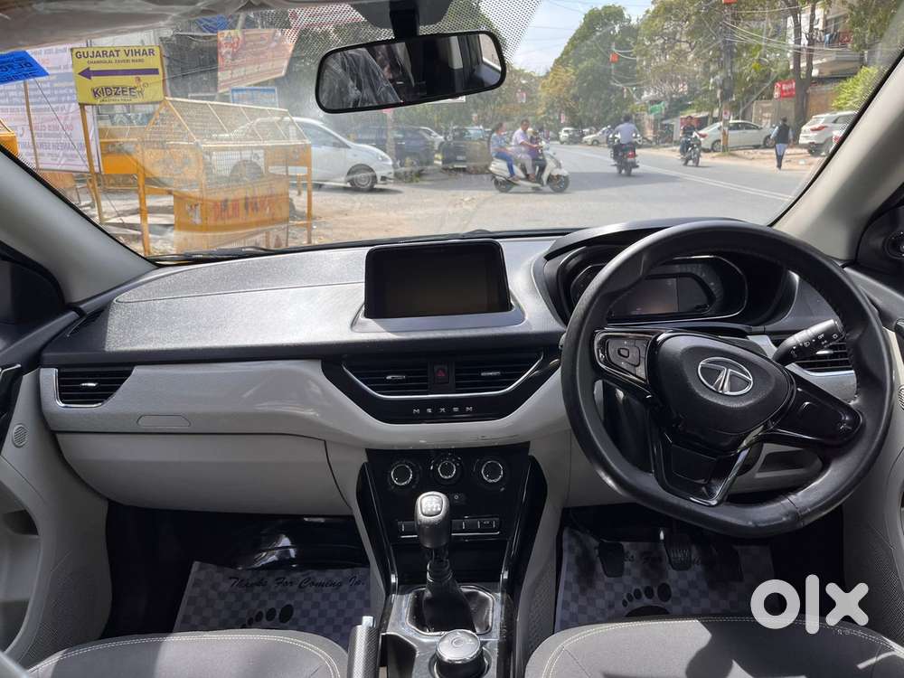 Tata Nexon 1.5 Revotorq Xz Plus Dual Tone, 2021, Petrol