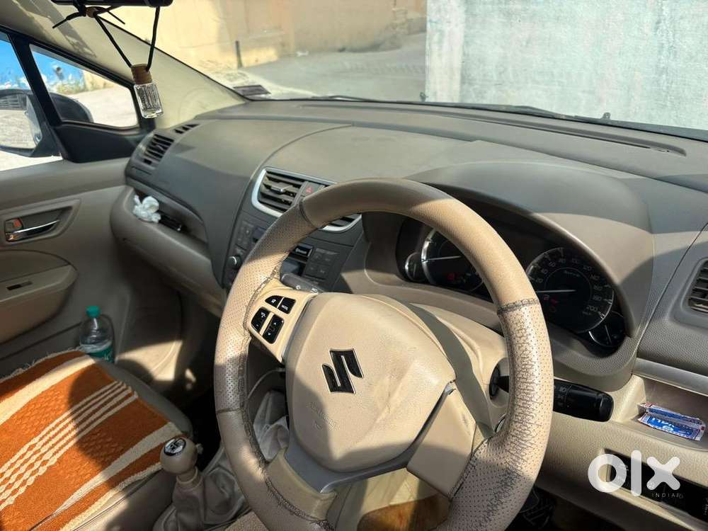 Maruti Suzuki Ertiga 2016 Diesel 224000 Km Driven