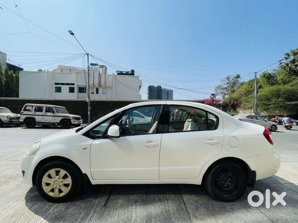 Maruti Suzuki Sx4 Vxi Bsiv, 2013, Cng & Hybrids