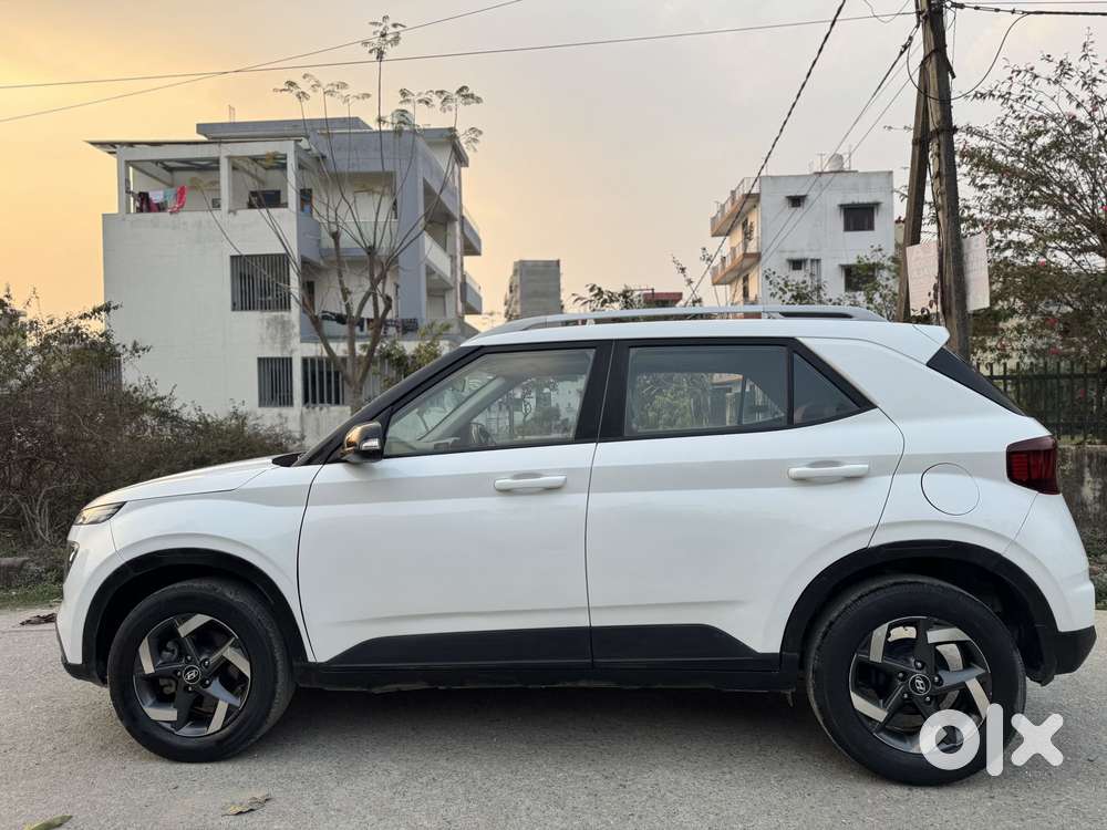 Hyundai Venue 1.5 Crdi Sx Dual Tone Sport, 2021, Diesel