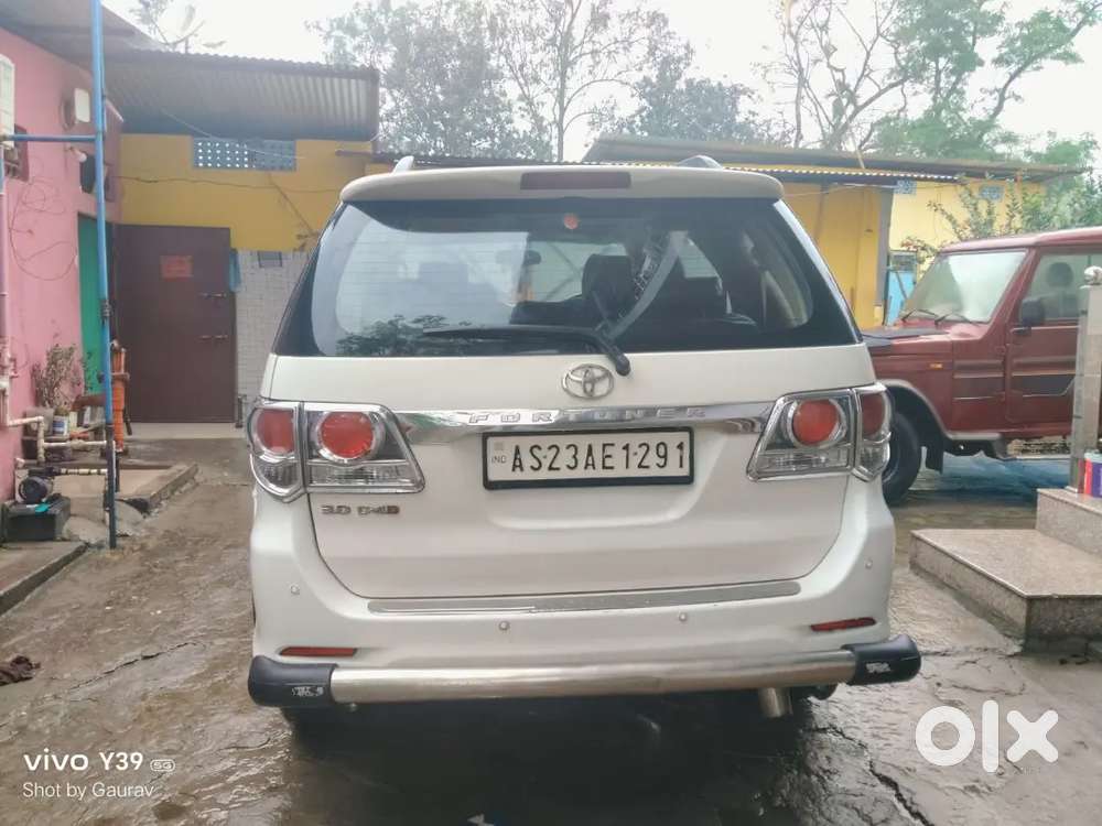 Toyota Fortuner 2015 Diesel Well Maintained