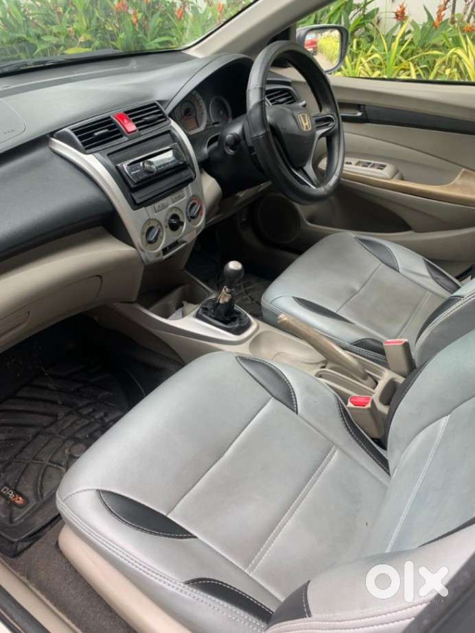 Honda City 1.5 E Mt, 2010, Petrol