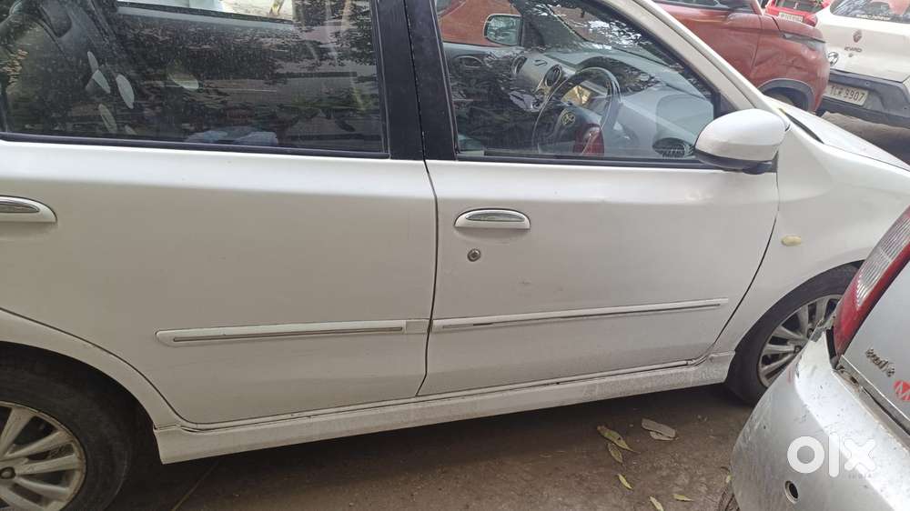 Toyota Etios Liva, 2011, Petrol