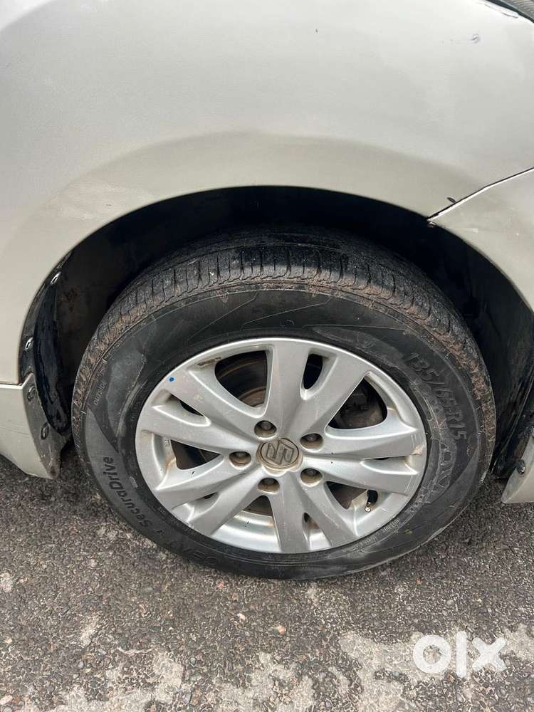 Maruti Suzuki Ertiga Zxi Plus Petrol, 2017, Petrol