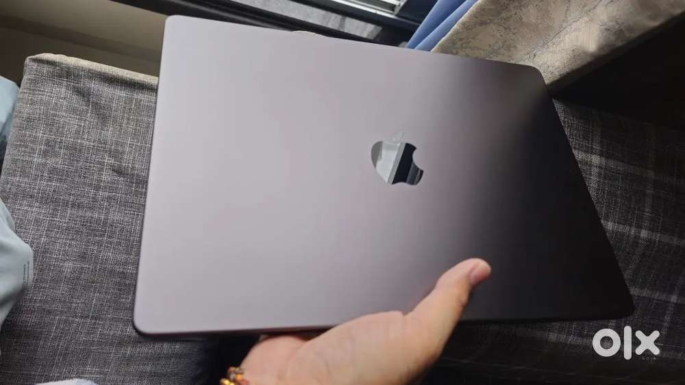 Macbook pro M4 16Gb RAM 512Gb