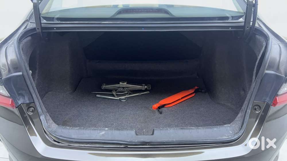 Honda City I-vtec Cvt Vx, 2022, Petrol