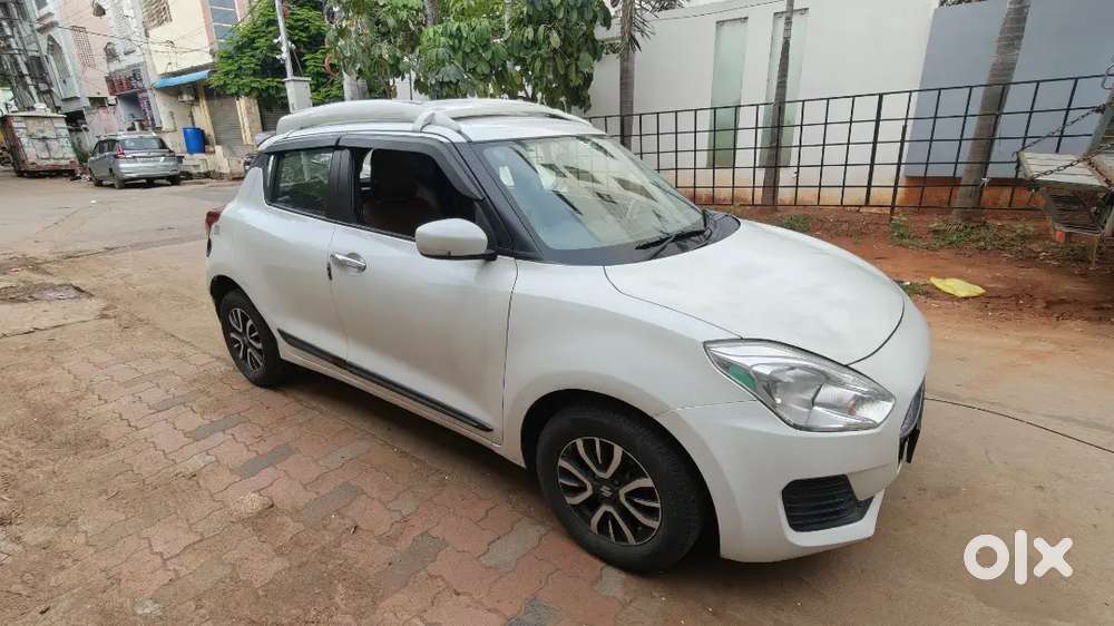 Maruti Suzuki Swift Vxi 2023
