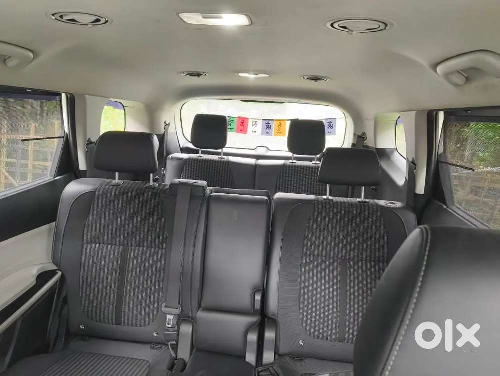 Kia Carens Prestige 2024