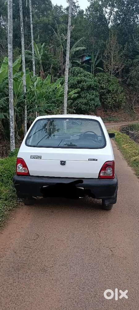 Maruti Suzuki 800 2010