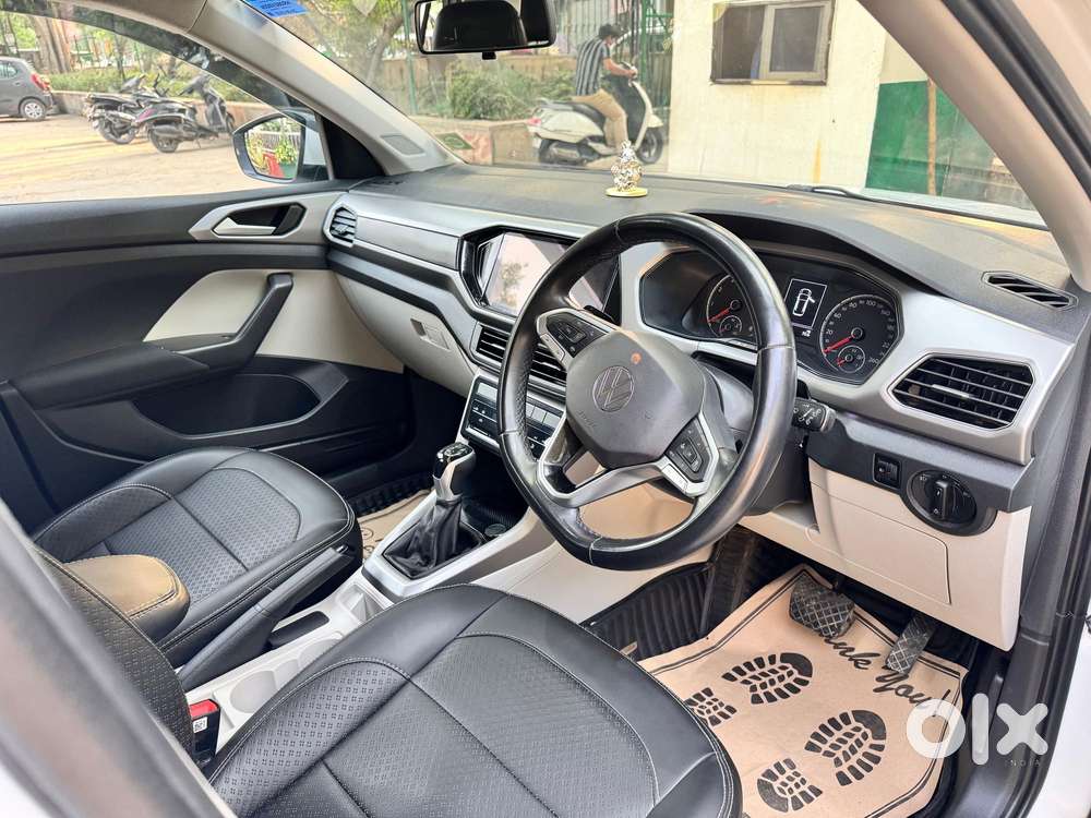 Volkswagen Taigun Topline 1.0 Tsi At (electric Seats), 2022, Petrol