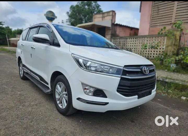 Toyota Innova Crysta 2.4 Gx Limited Edition 8 Str, 2018, Diesel