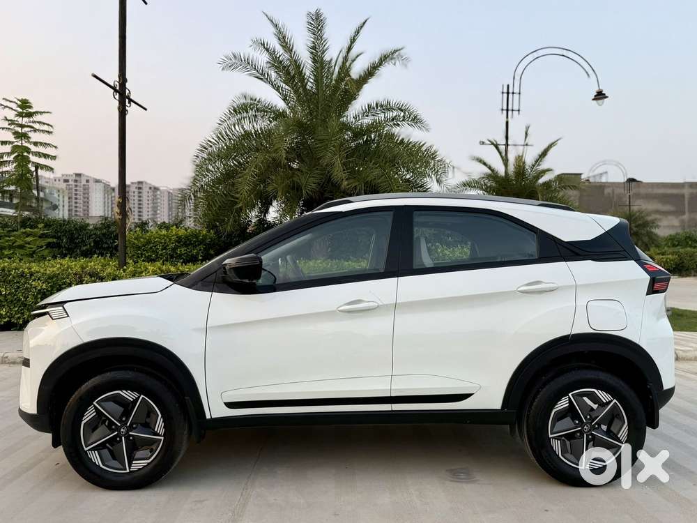 Tata Nexon Creative Plus S 1.2 Revotron Petrol 6 Mt, 2024, Petrol