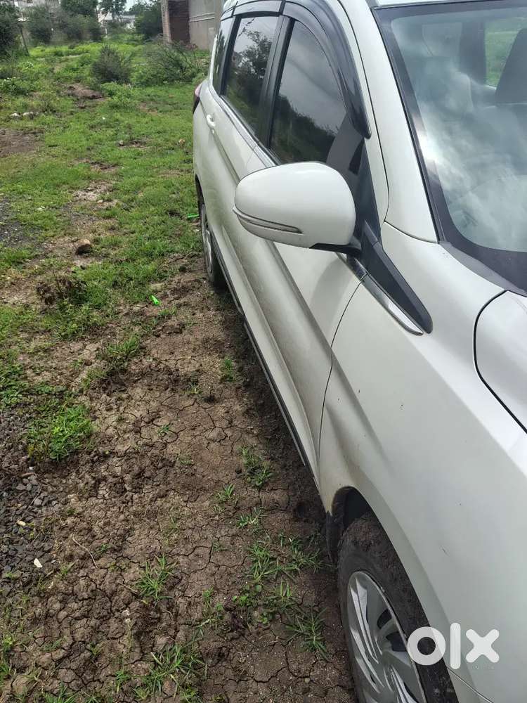 Maruti Suzuki Ertiga 2024 Vxi Petrol