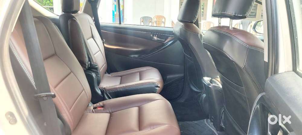 Toyota Innova Crysta G 8 Str, 2017, Diesel