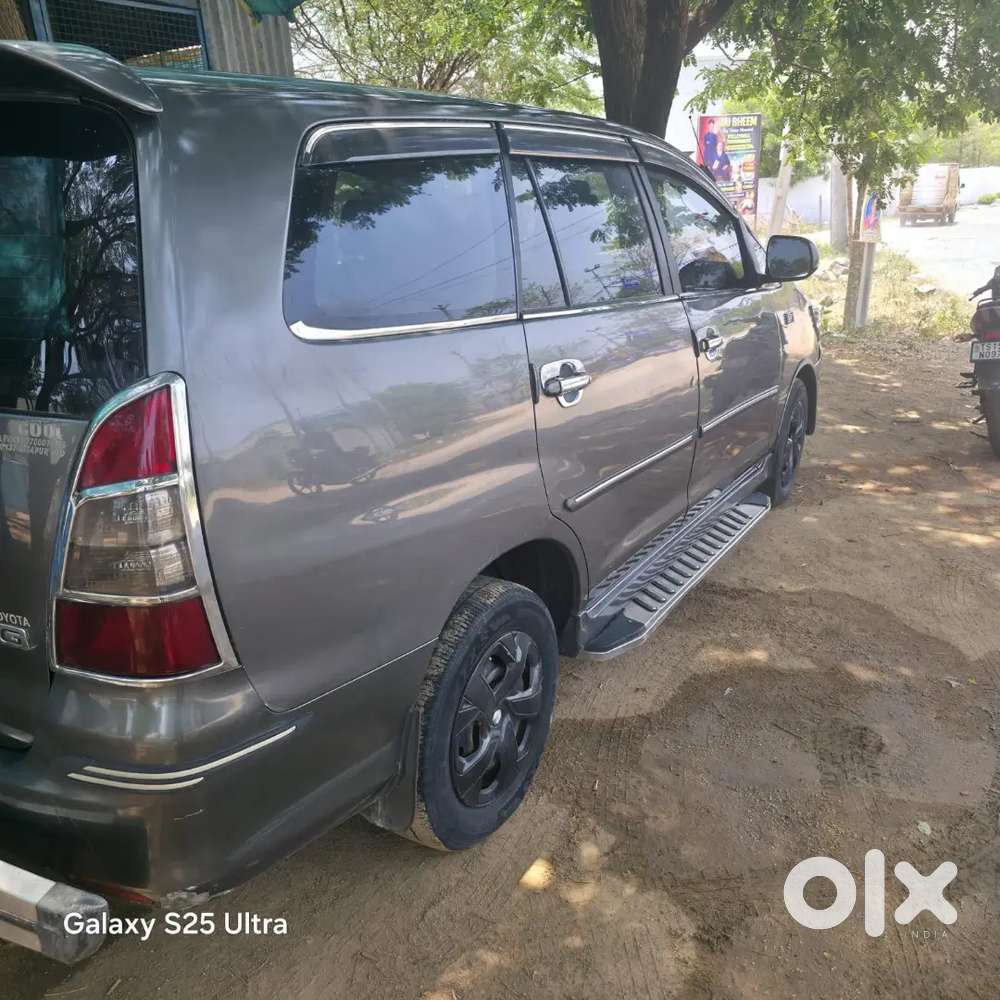 Toyota Innova 2013 Diesel 210000 Km Driven