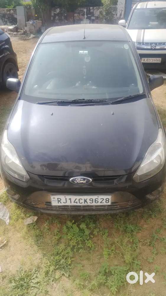 Ford Figo 1.2 Petrol 2010