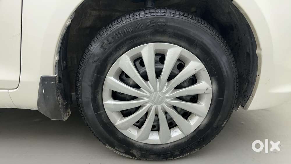 Maruti Suzuki Swift Dzire Vxi At, 2015, Petrol